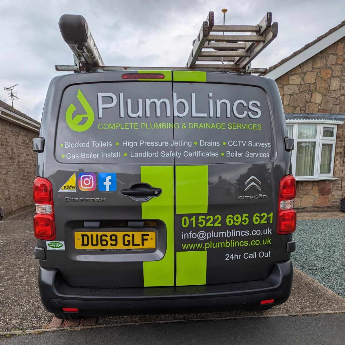 PlumbLincs van, rear doors with phone number and Gas Safe logo